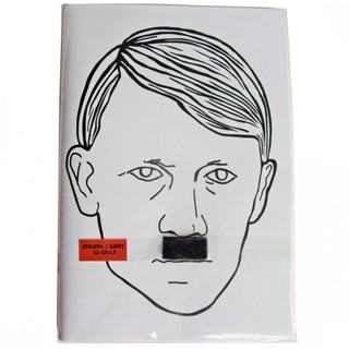 Quaderno delle piccole soddisfazioni: strappa i baffi ad Adolf